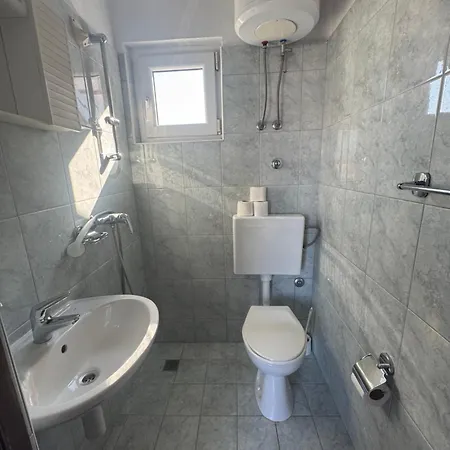 Aparthotel Danica N9 *